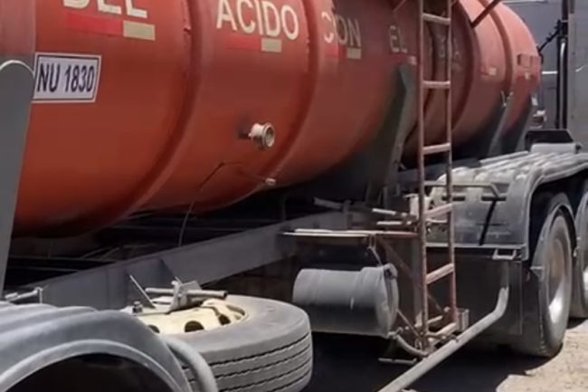 <a href="https://newremolques.cl/categoria-producto/estanque/estanque-de-acido/">Estanque de Ácido</a>