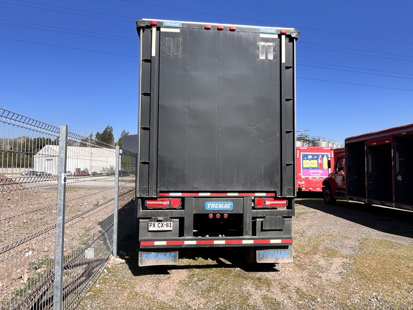 Semirremolque Tremac 2024 rampla botellera 3 ejes 14.21 mts #ref CX81 Buin - Imagen 7