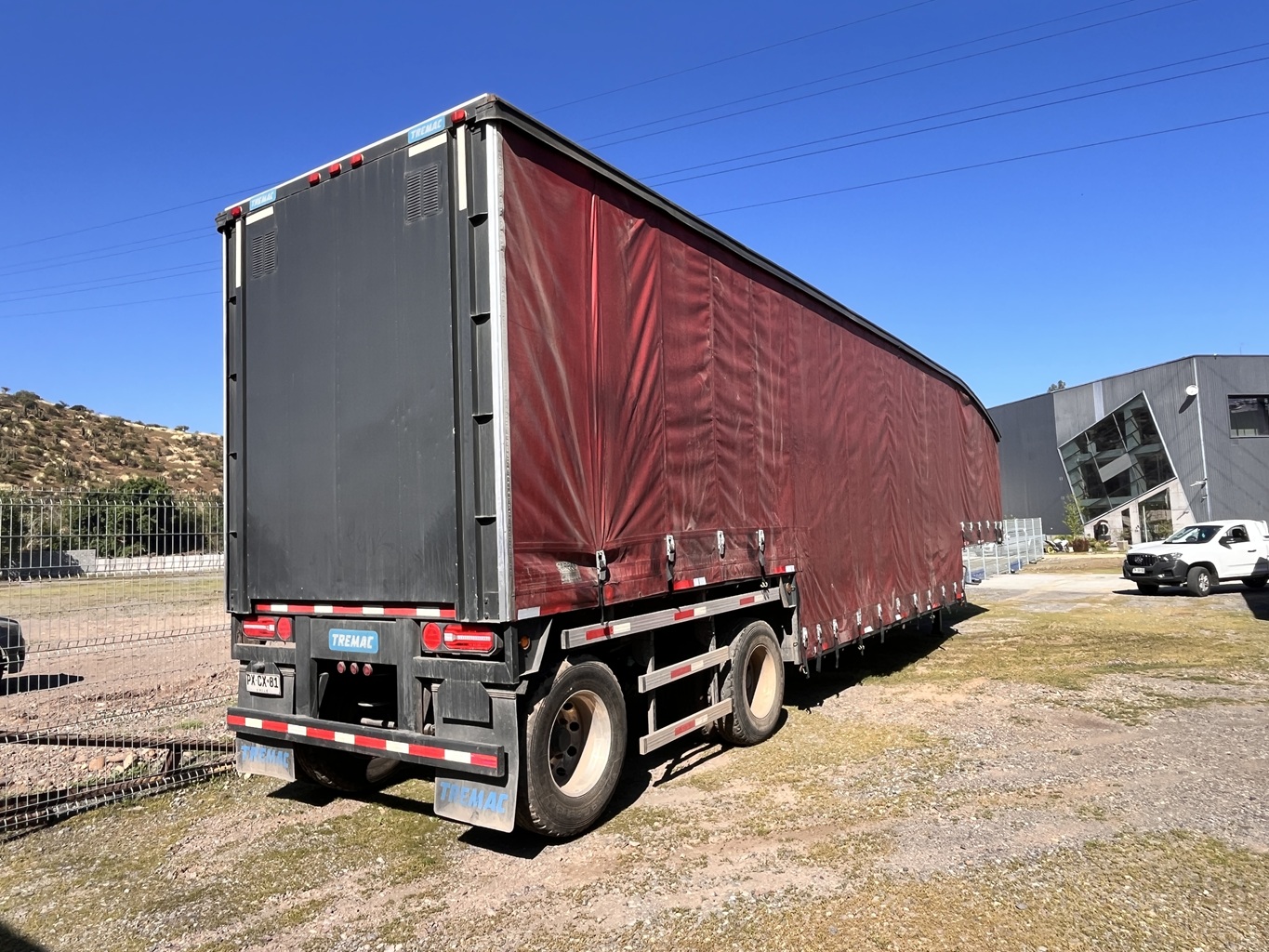 Semirremolque Tremac 2024 rampla botellera 3 ejes 14.21 mts #ref CX81 Buin - Imagen 5