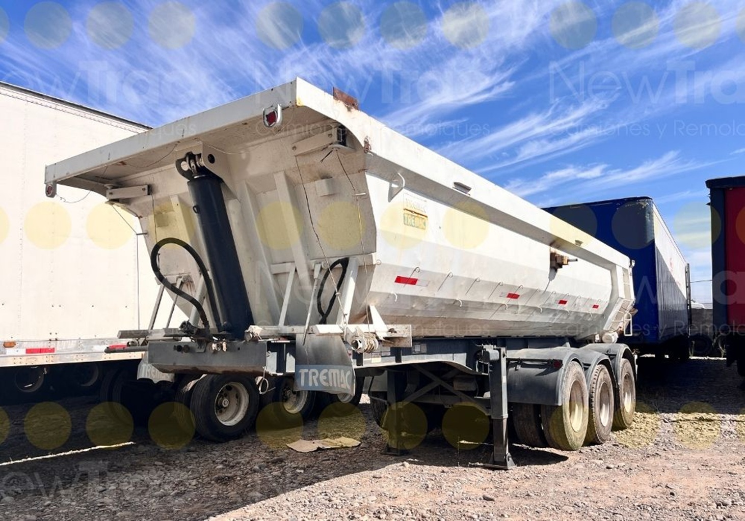 Semirremolque Batea Tremac 2014 3 ejes 20 M3 # Ref 8469 Buin