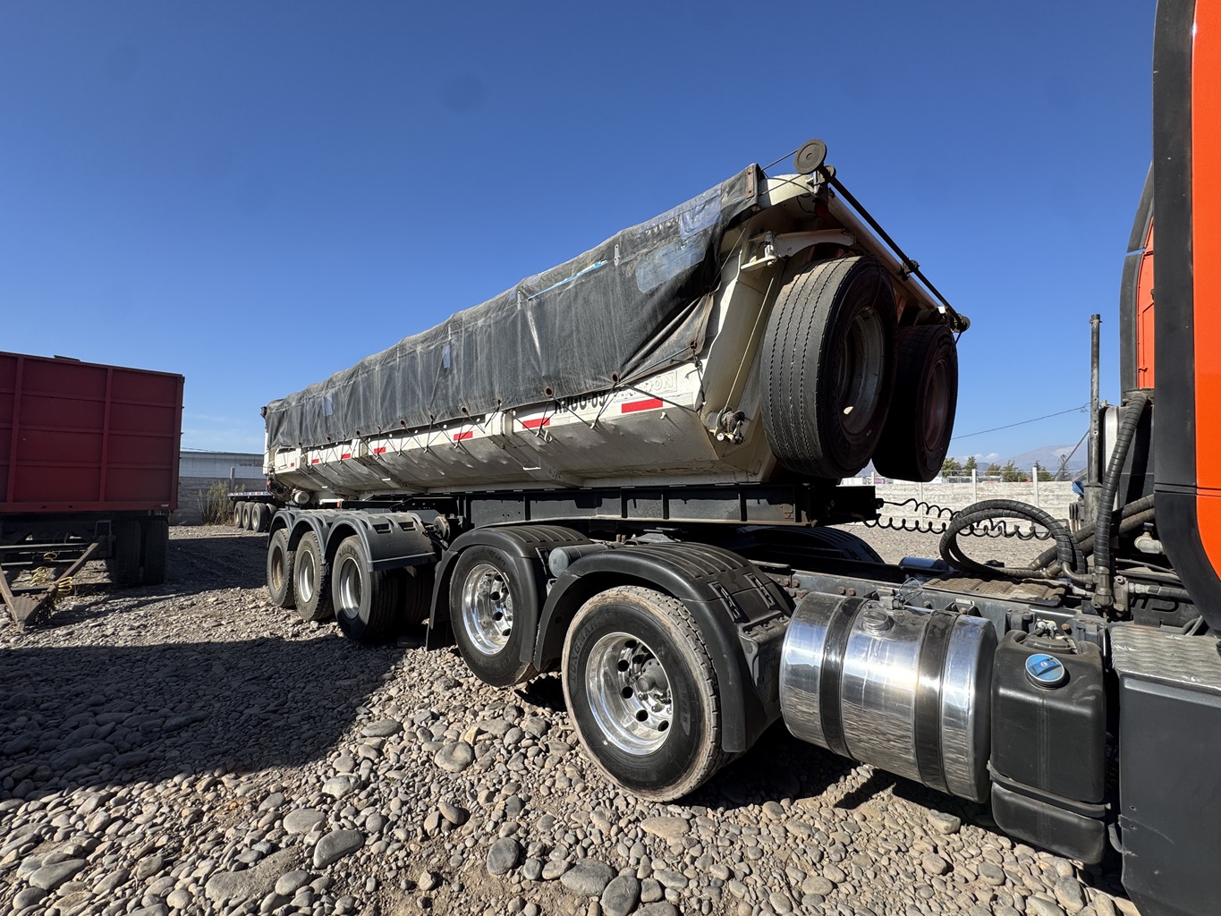Semirremolque Batea Randon 2019 3 ejes 20 M3 # Ref GG89 Buin - Imagen 8