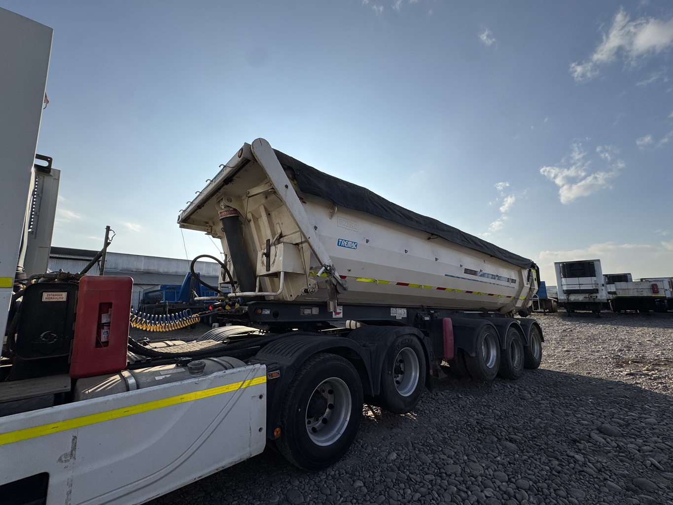 Semirremolque Batea Tremac 2020 3 ejes 20 M3 # Ref LF18 Buin - Imagen 8