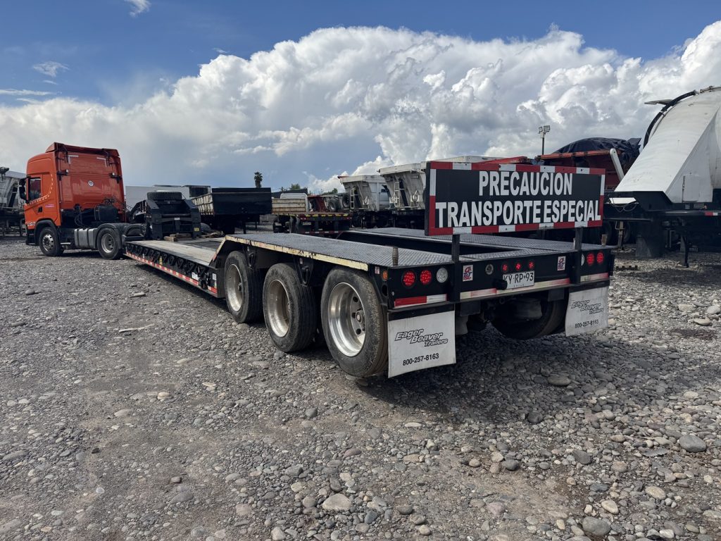 Semirremolque cama baja Eager Beaver 2020 3 Ejes cap 50 ton # Ref KP93 Buin - Imagen 10